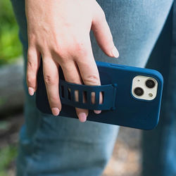 Picture of GRIP 2U SILICON CASE FOR IPHONE 13_NAVY