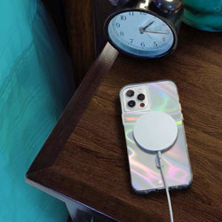 Picture of Case-mate - Soap Bubble Magsafe Case for Apple iPhone 13 Pro - Iridescent