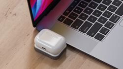 Picture of SATECHI USB-C WIRELESS CHARGING DOCK FOR AIRPODS