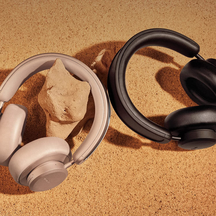 Picture of Urbanista Los Angeles Solar Powered Wireless Bluetooth Noise-Cancelling Headphones - Sand Gold
