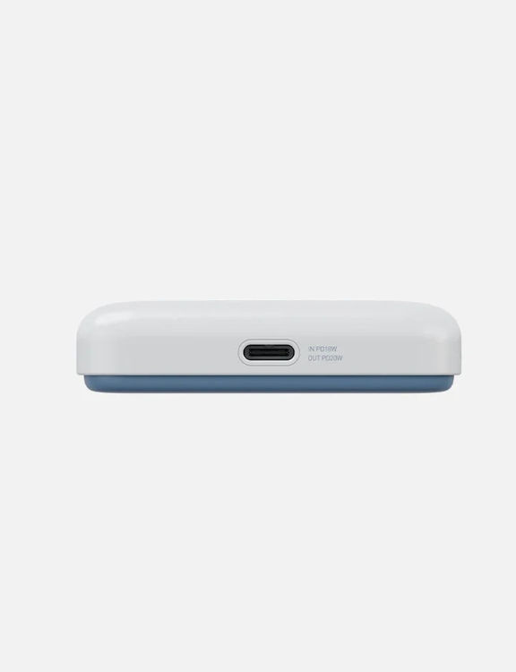 Picture of Energea X Bazic GoPower Snap 5K 3-in-1, 5000 mAh 20W PD Wired and 15W Wireless Fast Charging Magsafe Powerbank - White