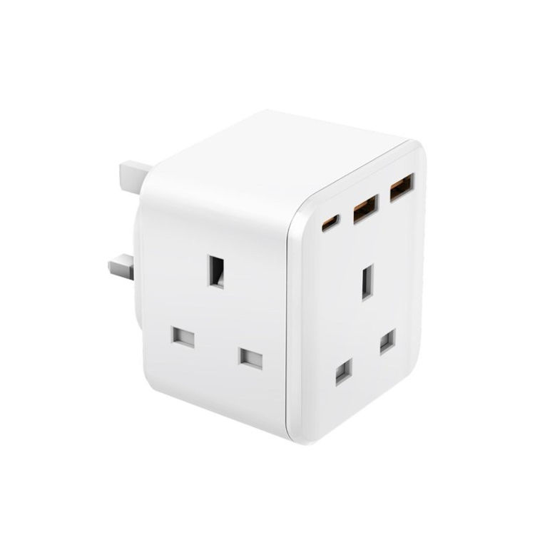 Picture of BAZIC GOPORT CUBE, EXTENSION WALL CHARGER WITH BUILT-IN USB OUTPUT - WHITE