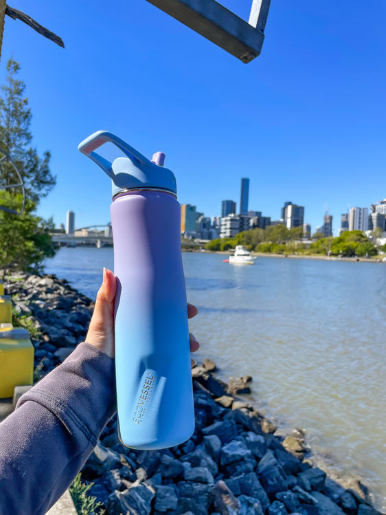 Picture of Ecovessel SUMMIT - TriMax Insulated Water Bottle - Straw 24oz - 700ml  Floral Puff